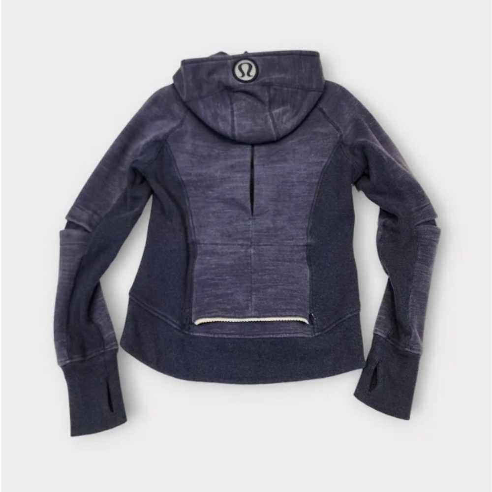 Size 8 - Lululemon Riding Jacket - Picture 3 of 4